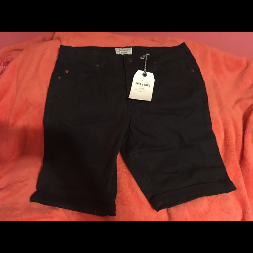 Men's size 30 black Jean shorts